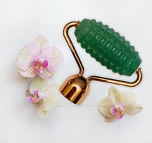 Load image into Gallery viewer, LUXEMMA 4 in 1 Beauty Vibrating Roller & Gua Sha Set
